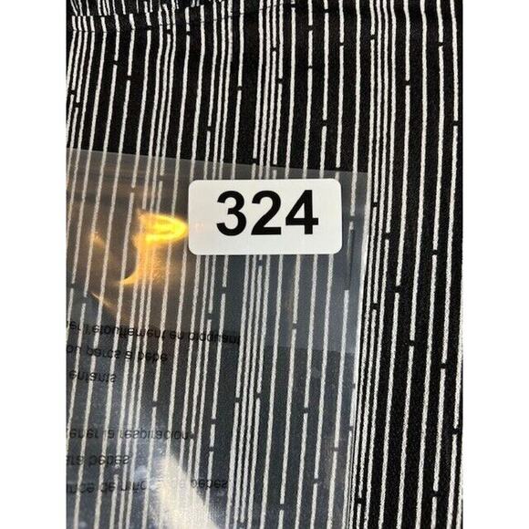 Vintage Lynn Davis Cottage Core Black/White with hem Floral Accents Dress Sz 12 - Picture 5 of 5